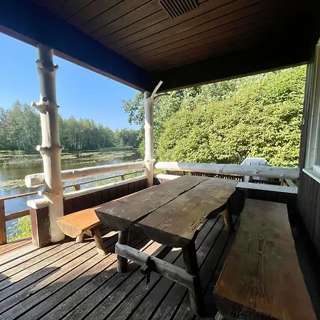 Lomamökit Riverfront Retreat Lohi With Sauna, Rapids & Wild Nature